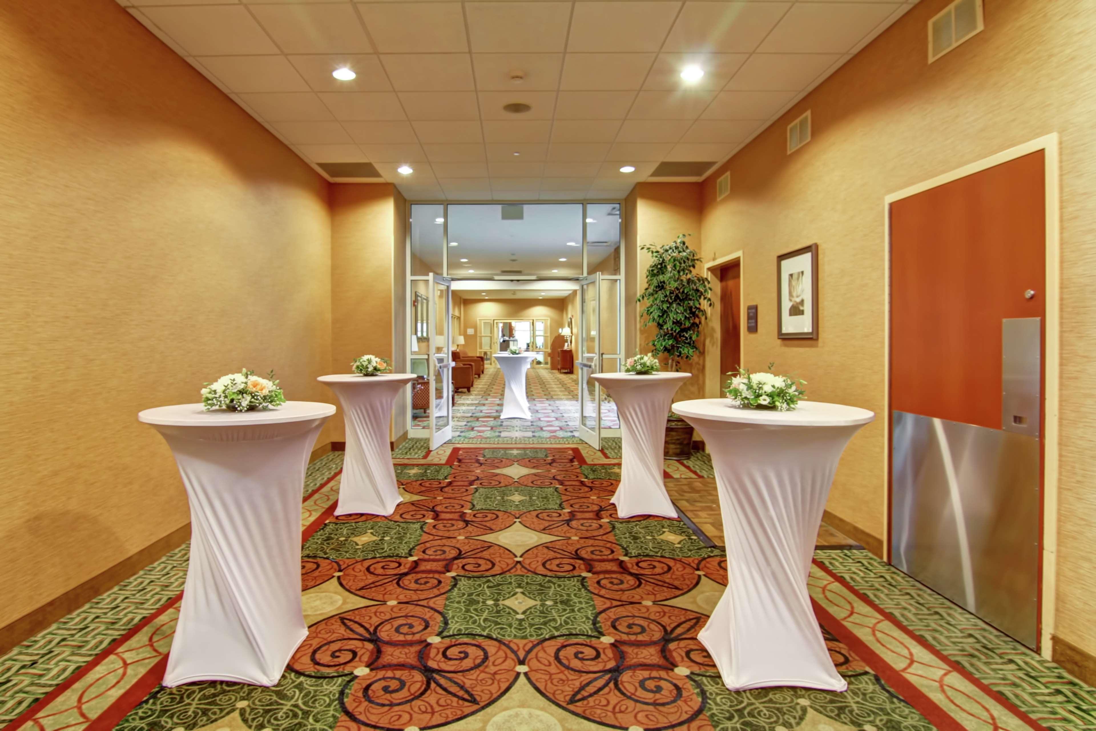 Hilton Garden Inn Ottawa Airport Zewnętrze zdjęcie